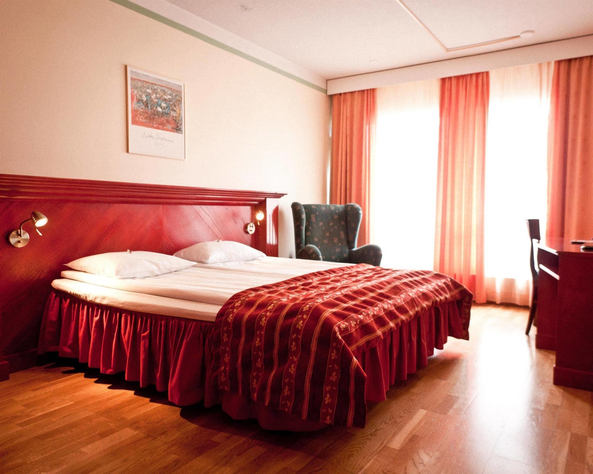 Hotel Samantta & Restaurant