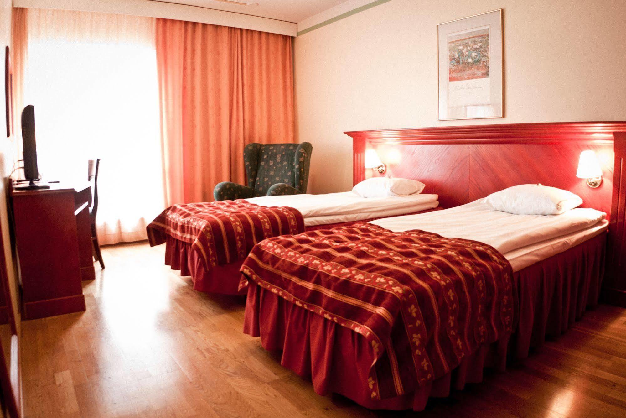 Hotel Samantta & Restaurant