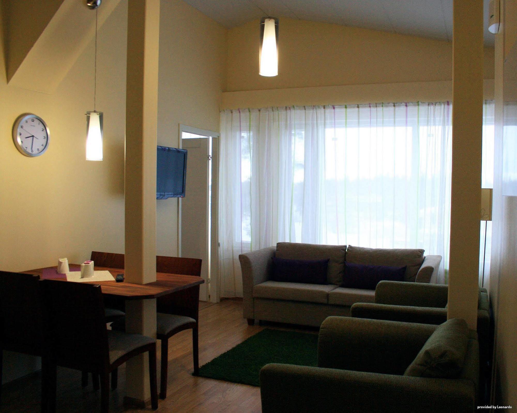 Samantta & Restaurant Hotell Haukipudas